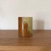 Svícen válec M - Dotek přírody  konkrétní kus z fotek, jedinečný originál, výška cca 9,5 cm