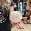 Selenitový svícen kulatý  na čajové svíčky, přírodní selenit, průměr 8 cm, původ Maroko