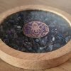 Podtácek se symbolem bohyně  vitalizace vody, s Lapis Lazuli/ametystem, 10 cm