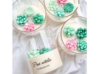 sojova sviečka kvet kaktusy s napisom pani učiteľke