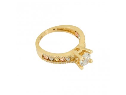 Zlatý zásnubní prsten v kombinaci červeného, bílého a žlutého zlata