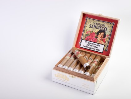 La Rosa Inmenso conn 3