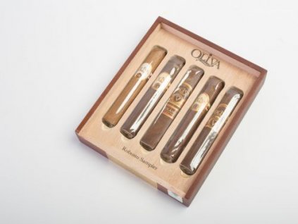 Oliva Robusto Sampler