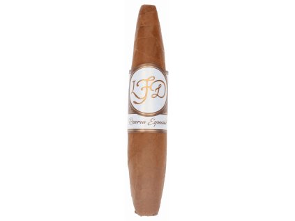 ElJockocigar e1590150850598 207x1024