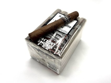 Factory Smokes Maduro Toro