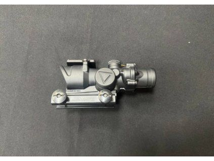 ACOG® 4x32 LED - Komis  Trijicon