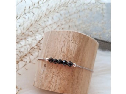 122 1 naramek onyx my story 1