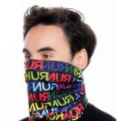 K čemu slouží multifunkční šátek potištěný vlastním motivem?