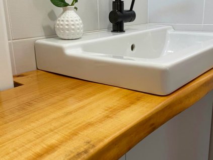 Deska pod umyvadlo1