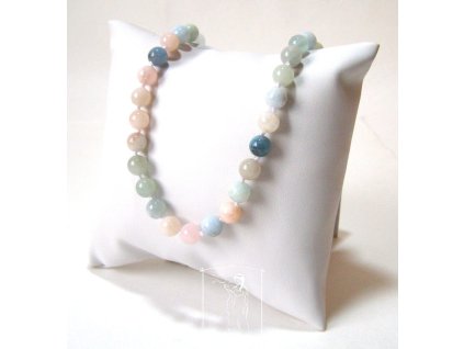 Náhrdelník z morganitu, akvamarínu a smaragdu – Jemná vznešenost