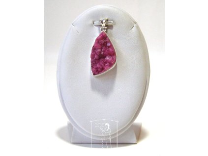 Kobaltokalcit - stříbrný přívěsek Karmínový dotek harmonie