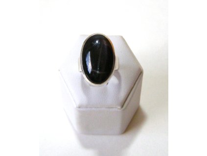 Stříbrný prsten s Černou hvězdou – asterický diopsid, oválný kámen, velikost 54