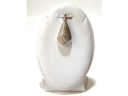 Flint stone – stříbrný přívěsek Srovnané myšlenky