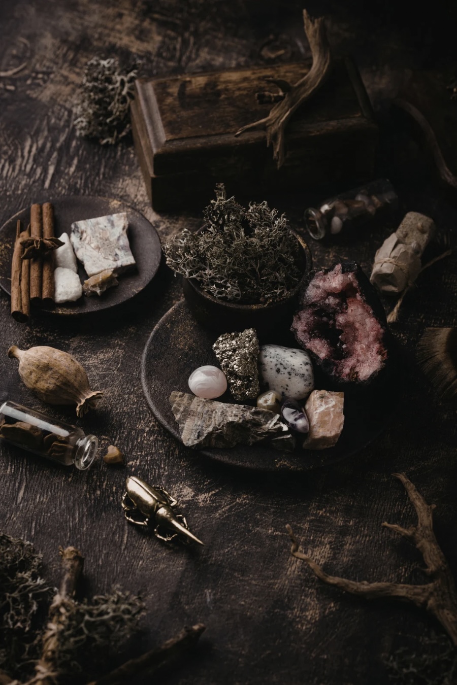 Dvanáct posvátných nocí: starý rituál pro uzavření roku a vědomý vstup do nového