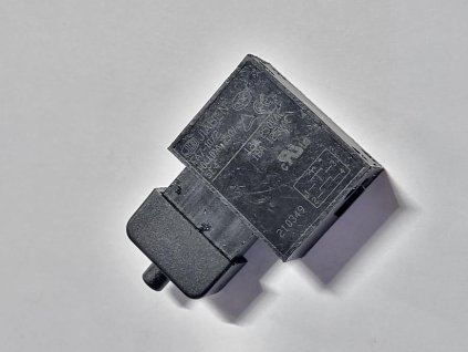 36b8805b90e648efea735ad50911f1e7