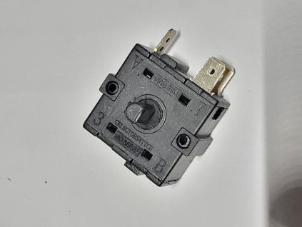 Vypínač pre olejový radiátor SH-18, diel 1  + praktický pomocník k objednávke