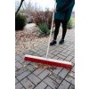 Metla Strend InDust 0800 mm, cestárska s násadou  + praktický pomocník k objednávke