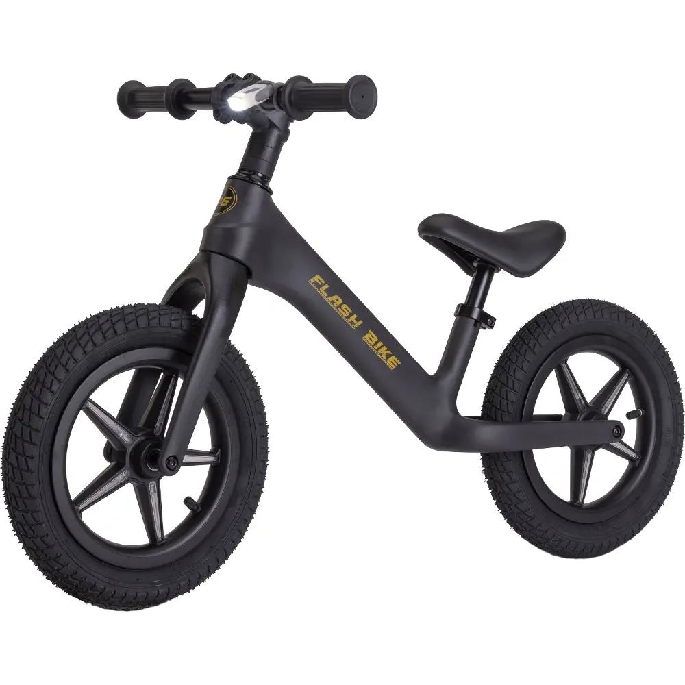 Buddy Toys BPB 2518 black - odrážedlo Flash bike (černá)