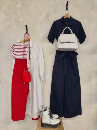 🆕 Novinky! Červená, bílá, navy – nadčasové kousky, co si zamiluješ na první obléknutí. ♻️✨ #secondhand #novinky...