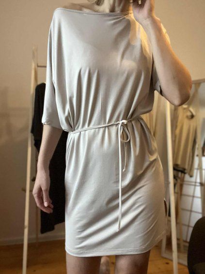 šaty netopýr Ecovero - tallyou.cz