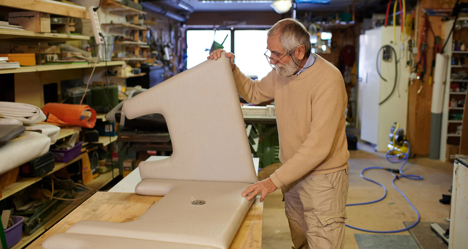 Proč je bezpečnější převážet psa v boxu?