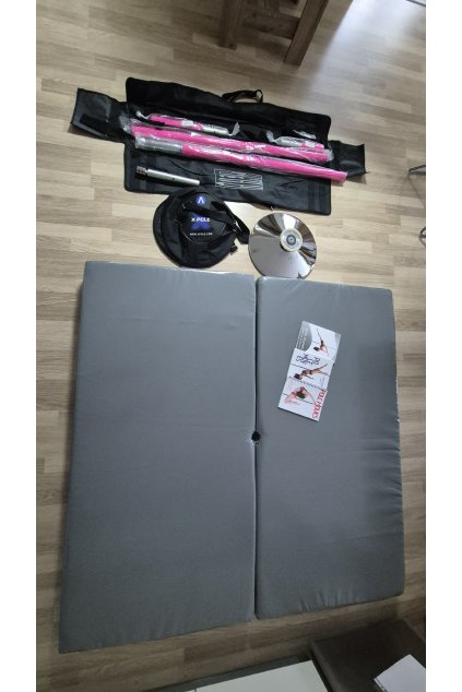 Set tyč Xpert + žíněnka Jipast + Workbook Pole Moves  Rok výroby 2013, top stav