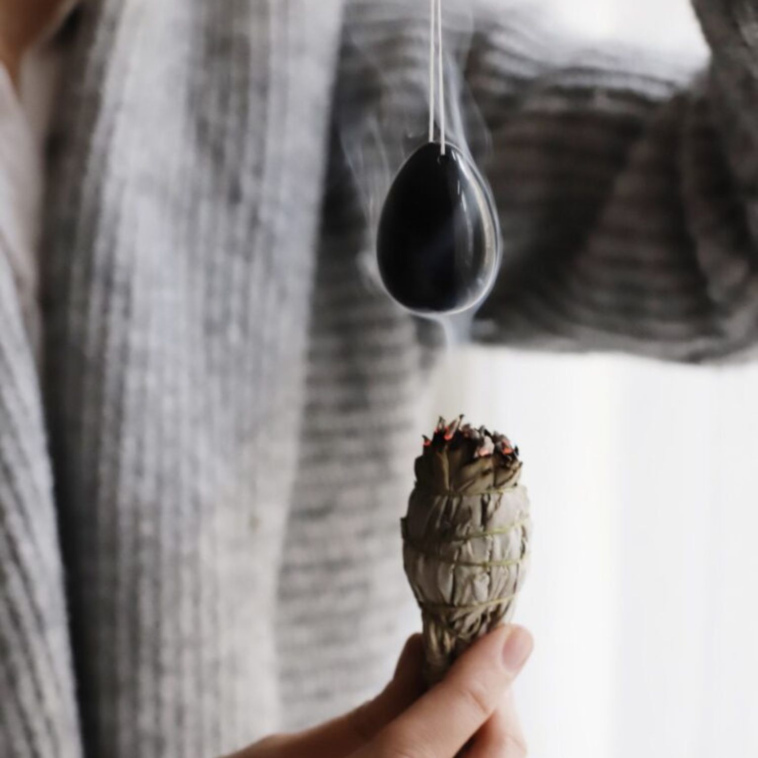 Rituál čtyř živlů s yoni egg