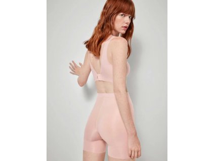 pantalon con acabados termofusionados y corte laser1704788418917467177 4023fd6f 3800 4b61 9047 82170f4790ff