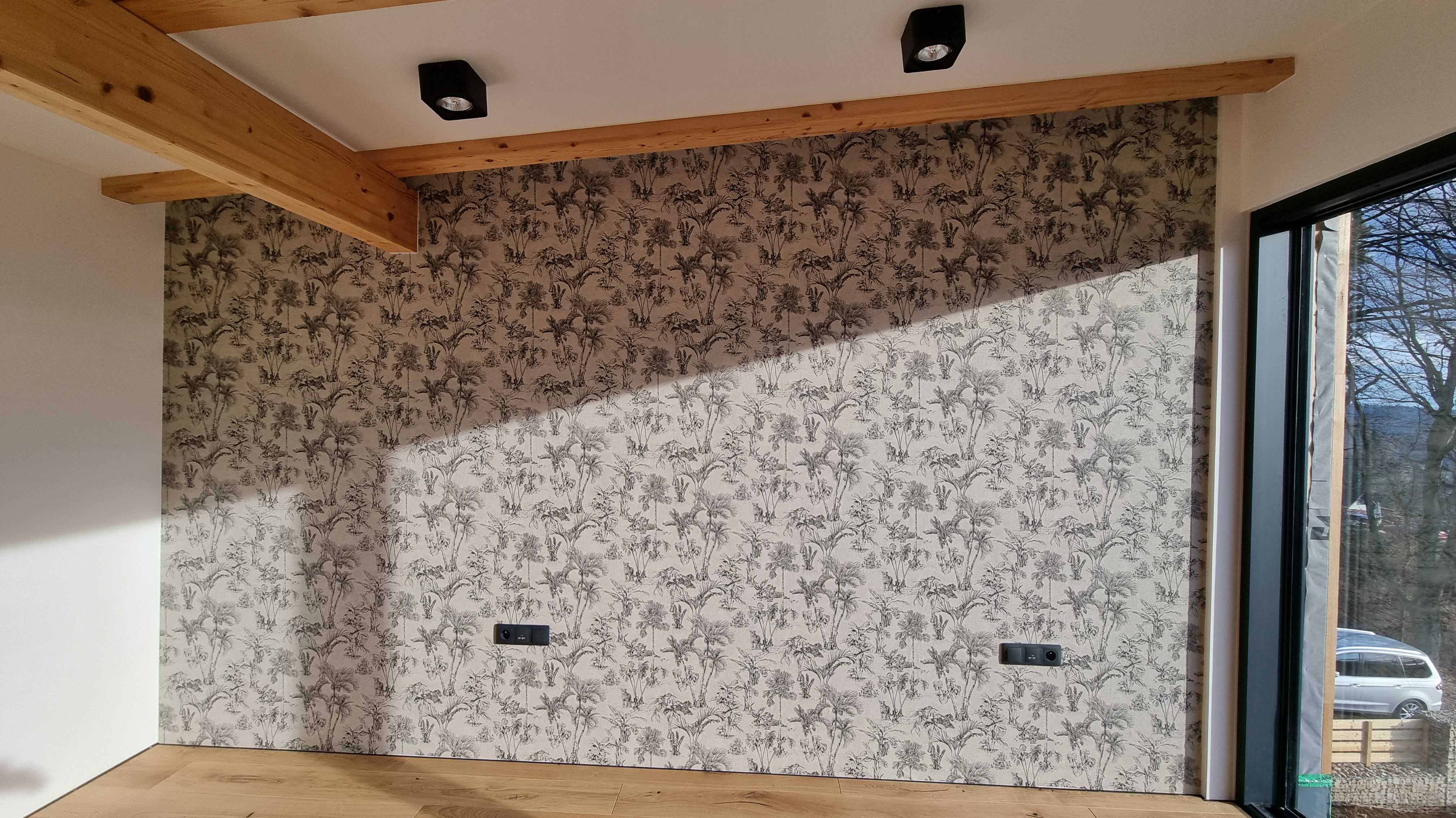 Zdařilé použití tapet ve víkendovém domě