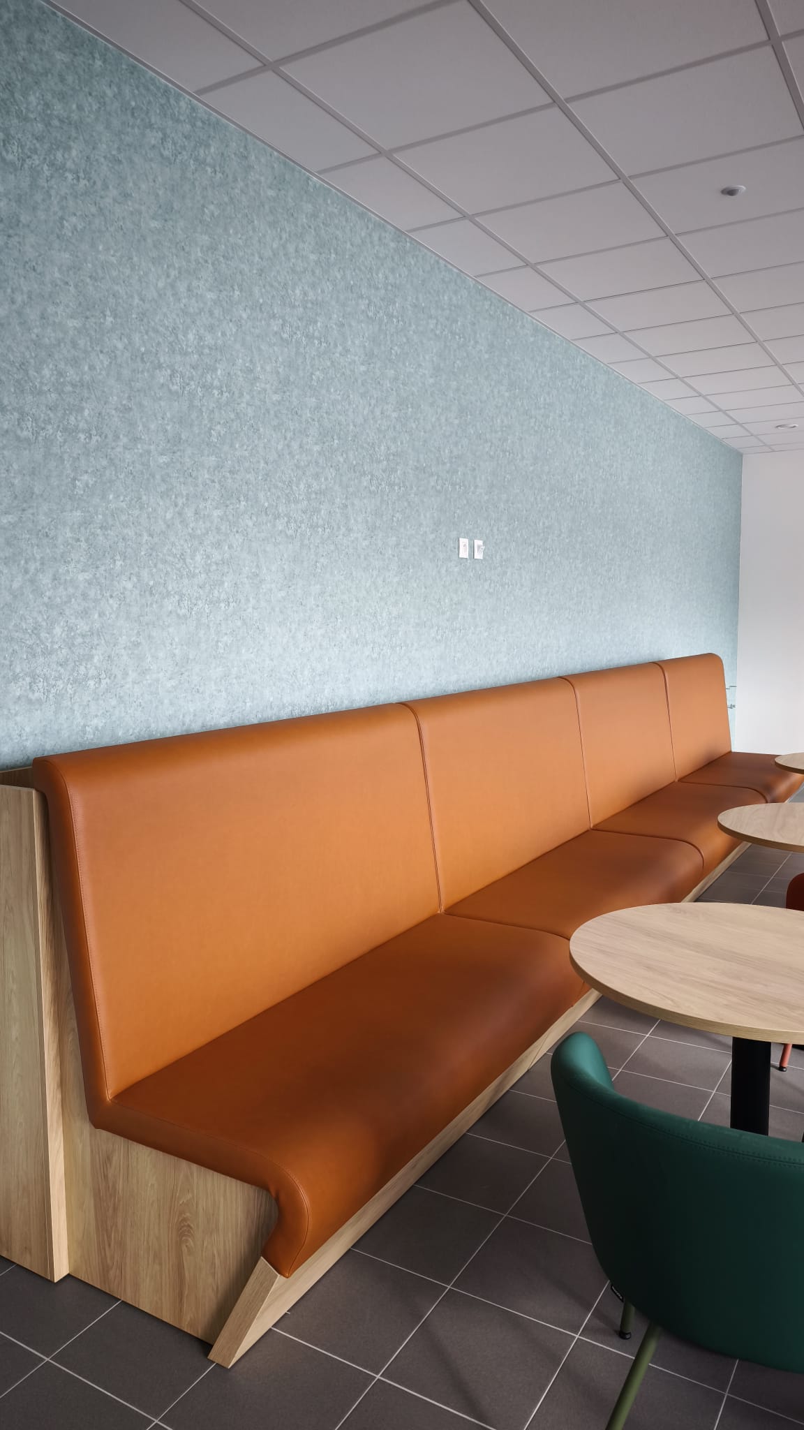 a6de0a60-af9c-4d48-9364-cefe11aba0ae