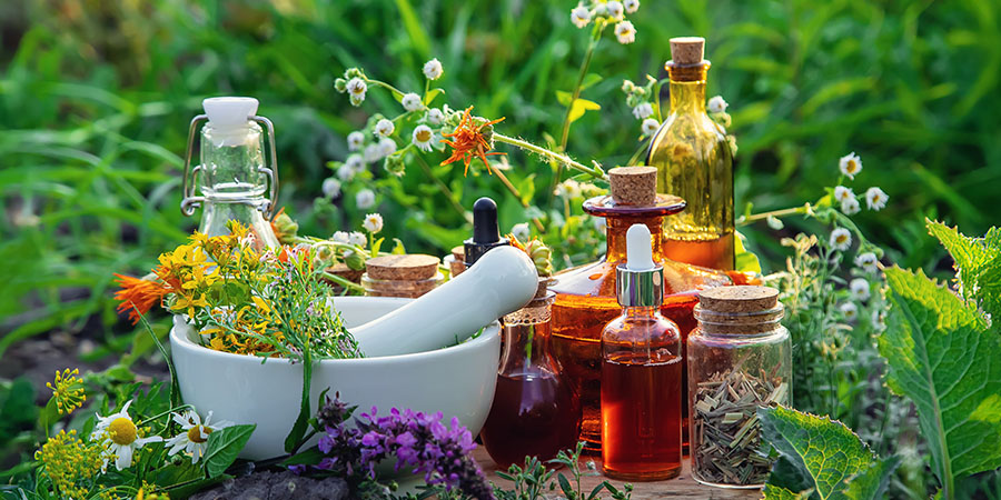 Co jsou esenciální oleje a jaký je mezi nimi rozdíl