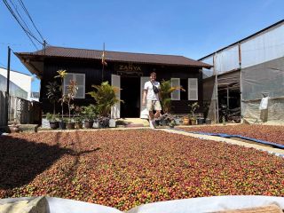 VIETNAM 🇻🇳 – Da Lat 🌄 – provincie Lam Dong - aneb zpátky na místě činu! ✈️ Téměř po roce jsme opět zavítali do naší...