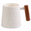 Blanca - porcelánový hrnek s dřevěným uchem 0,32 l, bílý