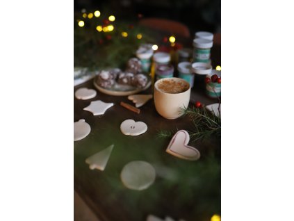 Namaľuj si svoje Vianočné ozdoby