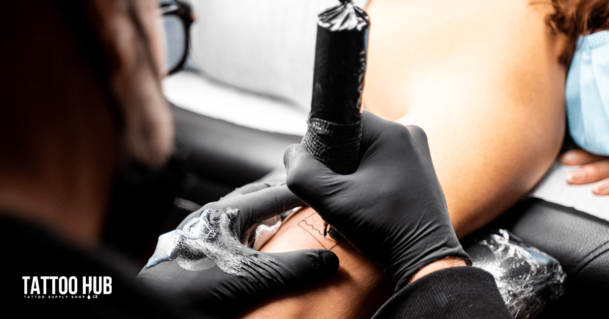 Průvodce pro začátečníky: Základní potřeby na tetování