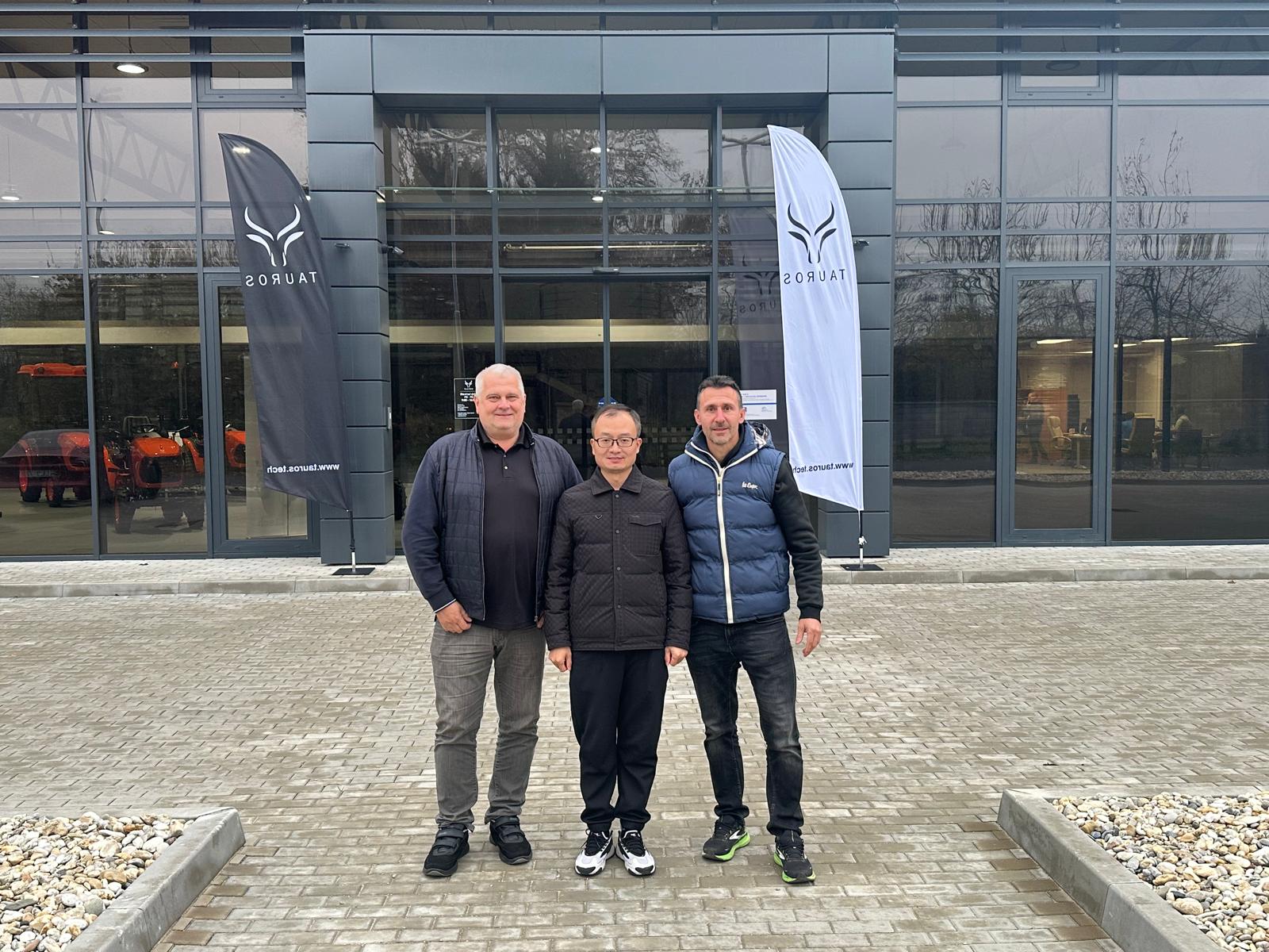 Tauros navštívil náš obchodní partner až z daleké Číny