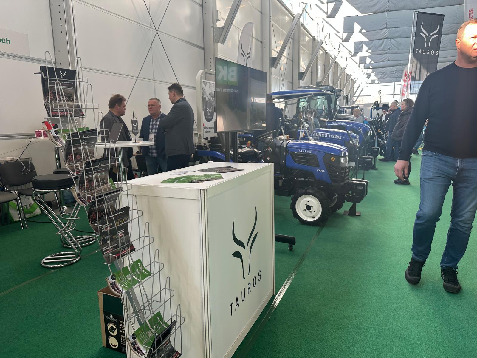 TAUROS ZX25 V POLSKÝCH MÉDIÍCH: KOMPAKTNÍ SÍLA, KTERÁ BUDÍ POZORNOST