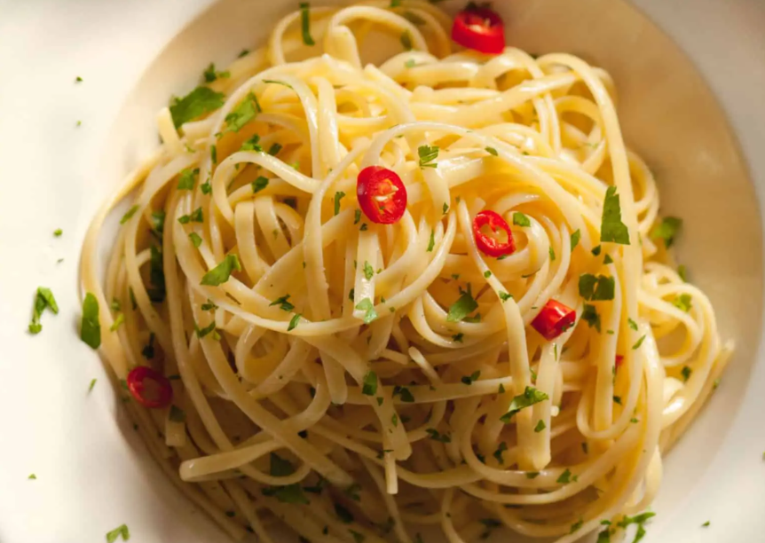RECEPT na 20 minút - Spaghetti aglio, olio e peperoncino