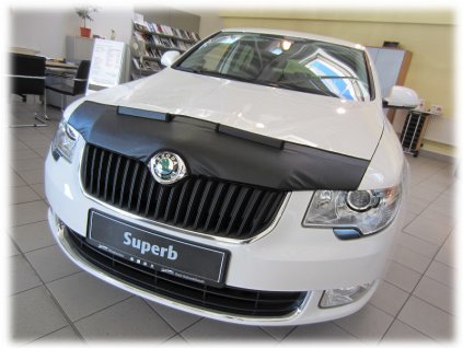 Kožený kryt kapoty Škoda Superb 2_1