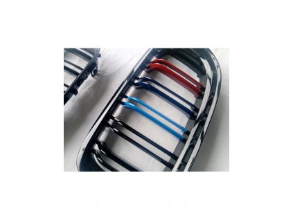 Maska BMW 3 E90 facelift trikolora_01