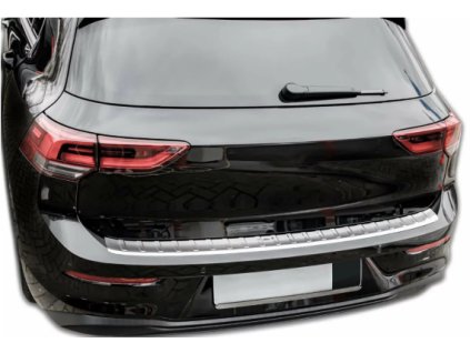 Nerezová ochranná lišta na hranu kufru Volkswagen Golf 8 hatchback lesklá 01web