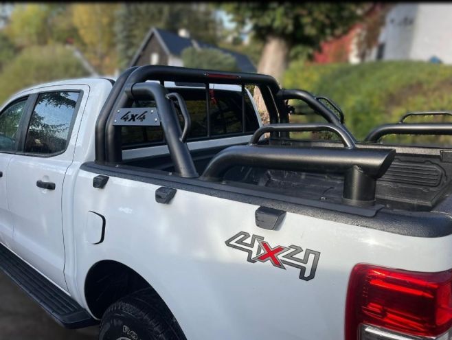 🤩 FOTO OD SPOKOJENÉHO ZÁKAZNÍKA 🤩 Zadní rám na Ford Ranger T8 s LED brzdovým světlem 😎 Tento rám pasuje na všechny modely...