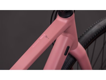 CUBE Nuroad ONE ruby´n´puce 2026 (Varianta veľkosť L)