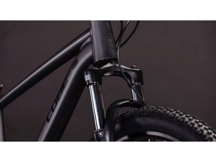 CUBE Aim Pro slateblack´n´black 2026 (Varianta veľkosť L)