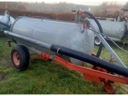 Fekální přívěs 4 m³