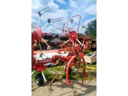 Obraceč sena Pötinger 5,4 m