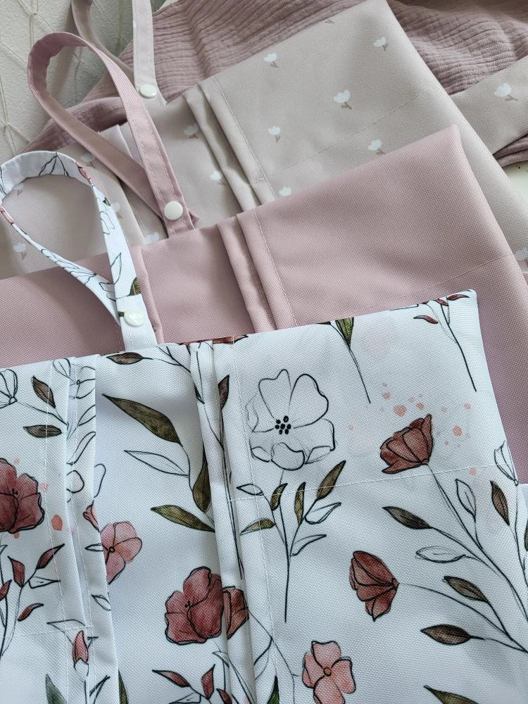 Plenkovník: malý pomocník, který zachrání každé přebalování (doma i na cestách)