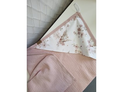 Mušelínová osuška labuť