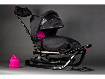 Dětské sáňky odpružené s fusakem MINKY stříškou a čepicí Černo-růžové