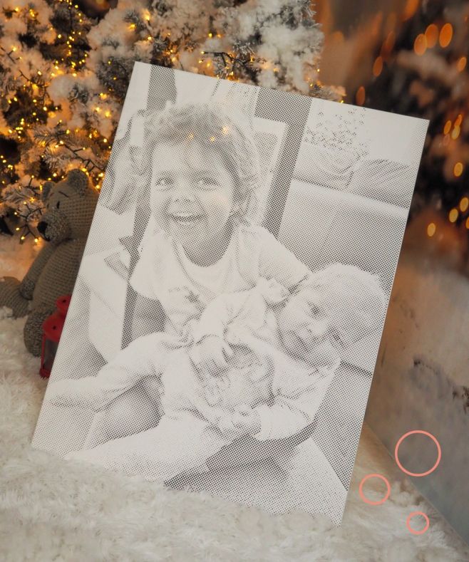 A pontfestett kép tökéletes ajándék minden kreatív léleknek. Egyszerű, személyes és tele van karácsonyi varázslattal. 🎨✨...